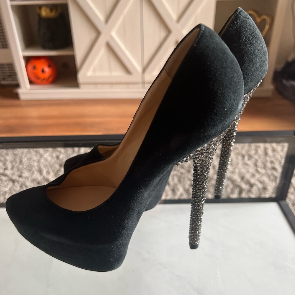 Jimmy Choo Size 38 heels